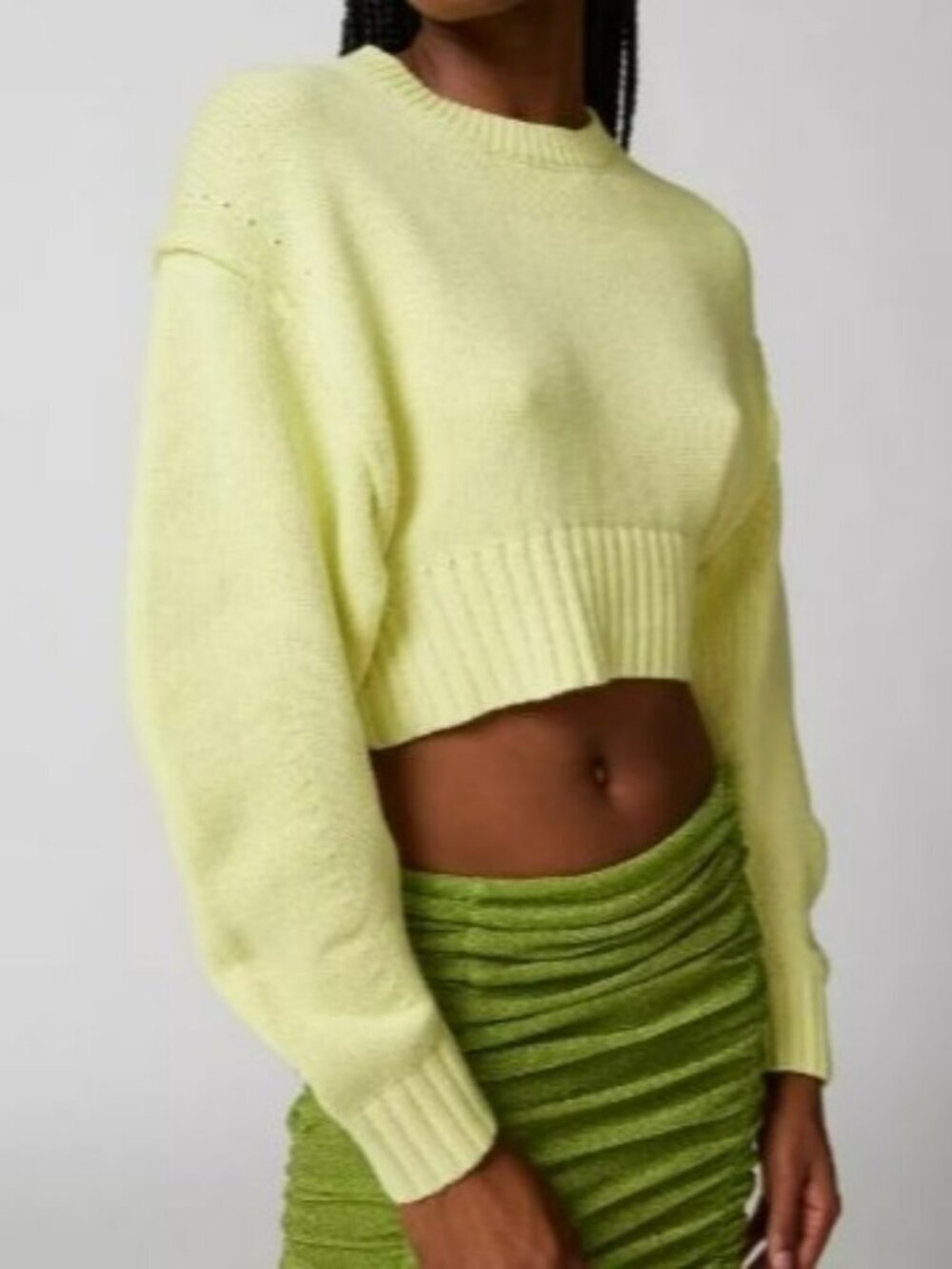 Urban Outfitters Cropped Lime Green Knit Sweater Ribbed Hem & Cuffs Women Medium